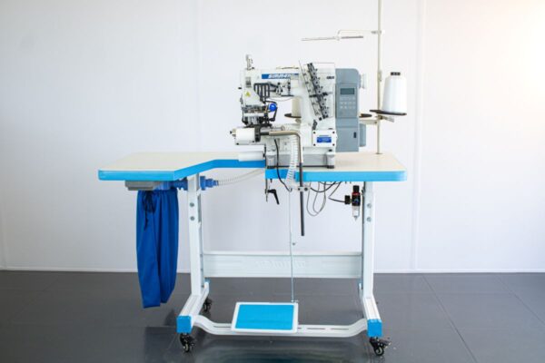 Máquina de Cobertura Eletrônica para Aplicação de Elástico em Cueca SM-3600SM-33AC-UT - Imagem 4